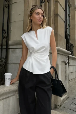 Sleeveless Twisted Waist Blouse