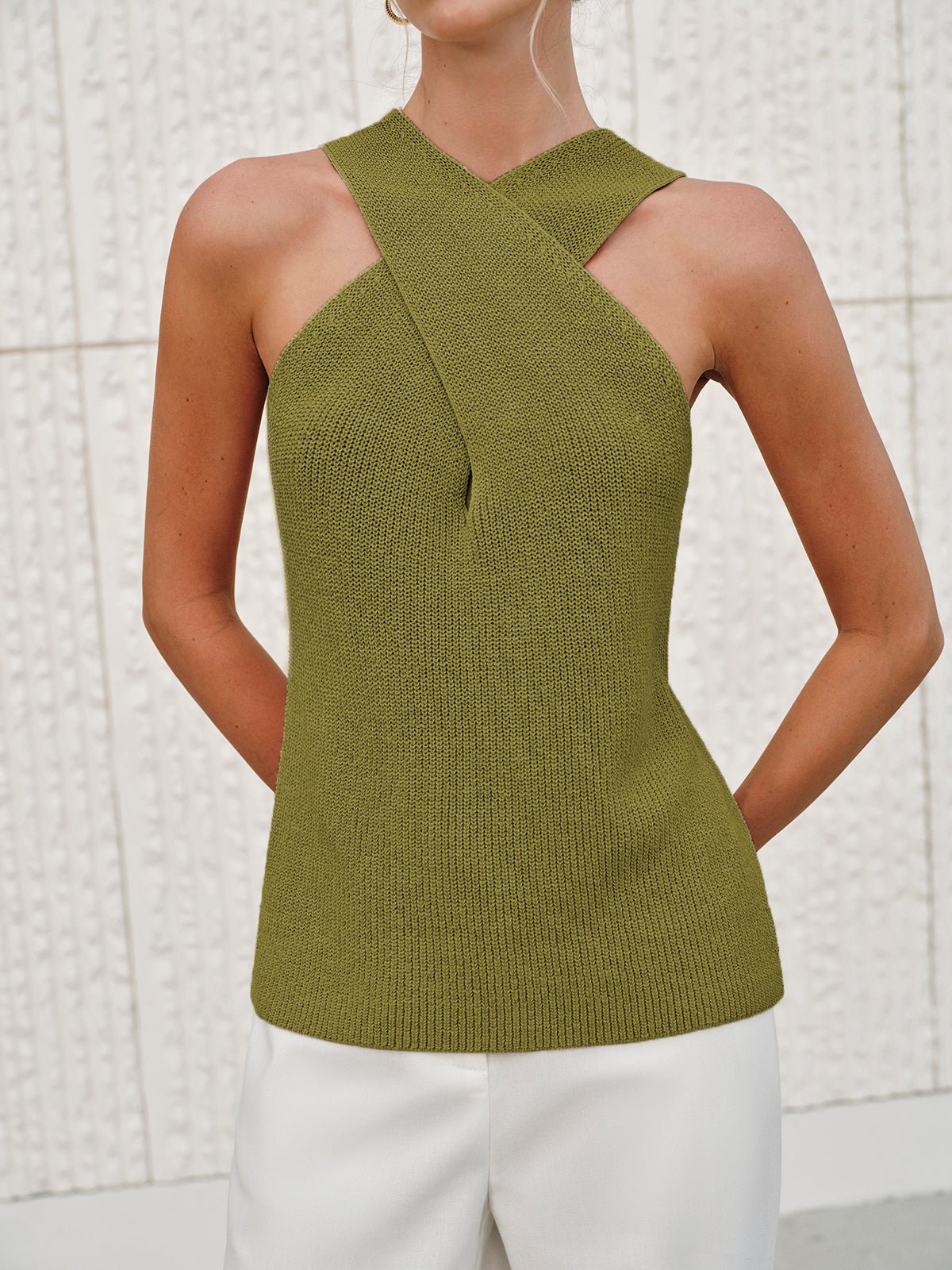 Halter Cross-Over Collar Tank Top - 图片 14