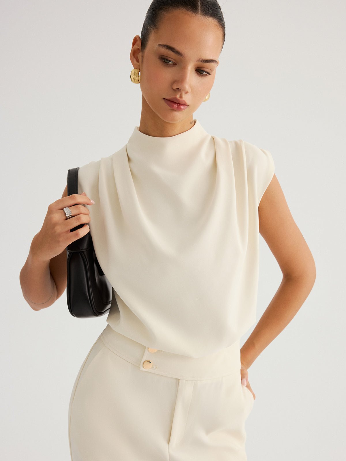 Draped High-Neck Cap Sleeve Blouse - 图片 3